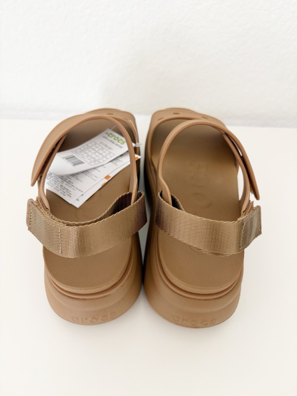 Crocs Soho Y-Strap Sandals Women’s Size 6 Sepia New - Picture 8 of 13